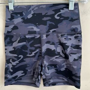 ECHT CAMO Athletic Biker Shorts S